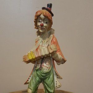 Emmit Kelly Jr Clown with Accordion Statue